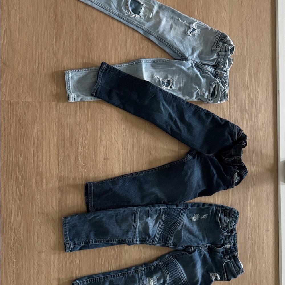 Set of Three Distressed Jeans in Blue Shades
